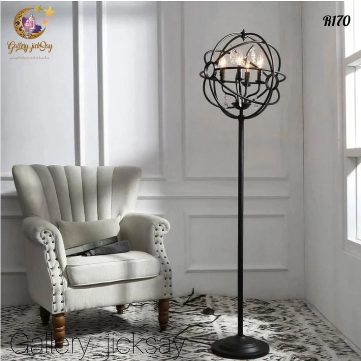 باژور کنار سالنی مدرن فلزی R170